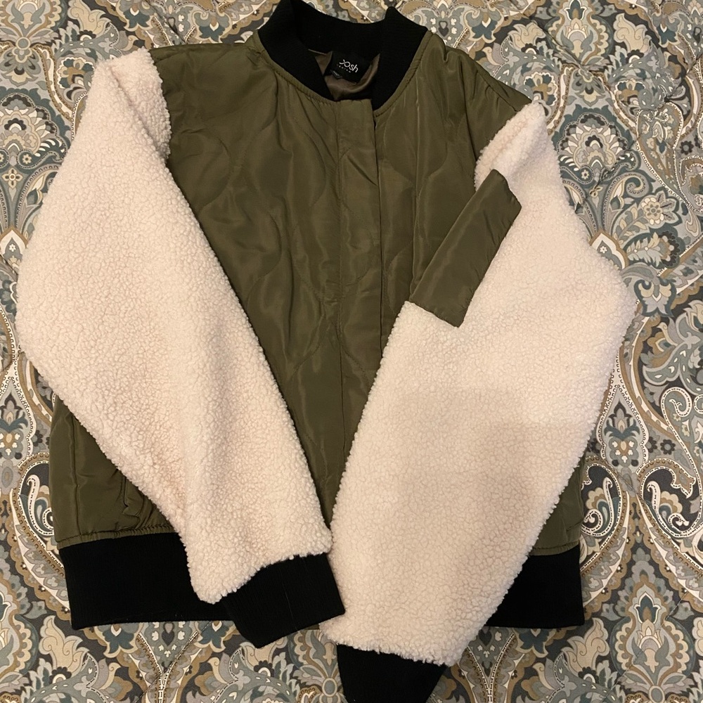 Bomber jacket with faux Sherpa